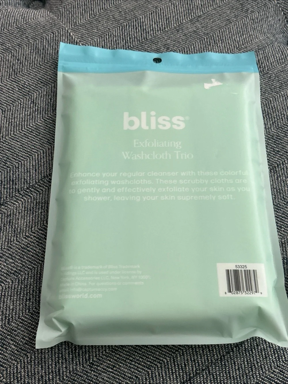 Bliss Face and Body Exfoliating Washcloth Trio- New In Bag